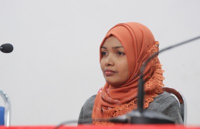 ބްރޯޑްކޮމްގެ މެމްބަރު ޒީނާ އިސްތިއުފާ ދެއްވައިފި