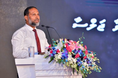 އަންނަން އޮތް ޖީލަށް އިސްލާމްދީން ފޯރުކޮށްދޭން ގޮންޖެހުން އެބަހުރި: އިމްރާން