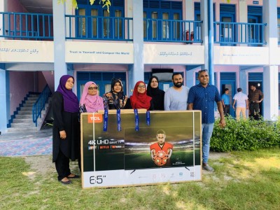 ހޮޅުދޫ މޭނާ ސްކޫލަށް 75 އަހަރު ފުރޭތީ ގިނަ ހަރަކާތްތަކެއް ބާއްވަނީ