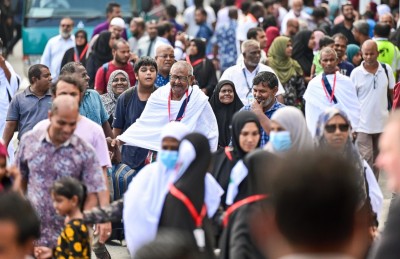 ރާއްޖެ އިން ހައްޖަށް ދާ މީހުން ފުރަން ފަށައިފި