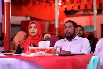 ގާސިމްގެ ސުވާލު: އަންހެނުންނަށް ކައުންސިލުތަކުން ކޯޓާ ދިނީ މަލާމާތެއް ކުރަންތަ؟