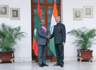 މިނިސްޓަރު ޝާހިދަށް ޖައިޝަންކަރު މަރުހަބާ ދަންނަވައިފި