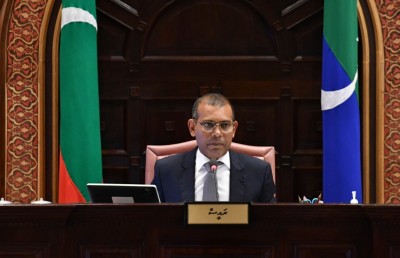 ނޮވެމްބަރު ތިނެއްގައި ރާއްޖެ ދިފާއުކުރީ ފަޚުރުވެެރި ދިވެހި ސިފައިން: ނަޝީދު