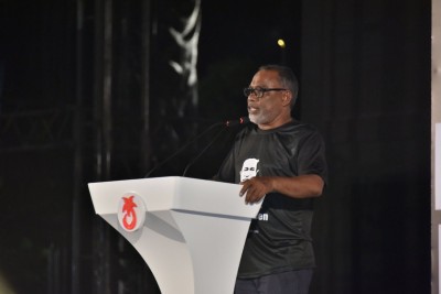ގައުމު އަމާންކޮށް ބޭއްވޭނީ ރައީސް ޔާމީން މިނިވަންކޮށްގެން: އަދުރޭ