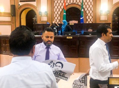ރައީސް ޔާމީން ޖަލުގައި އޮންނެވުމުން އިންޑިއާ ދަތުރުގައި އިދިކޮޅުން ބައިވެރިއެއް ނުވި