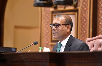 ރައްޔިތުންގެ މަސްލަހަތު އިސްކުރީ ކަމަށް ވިދާޅުވެ ނަޝީދު އަލުން ރިޔާސަތަށް