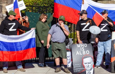 ޕުޓިންއާ ދެކޮޅަށް ރަޝިޔާ ތެރެއިން "ބަޣާވާތެއް" ގެ ބިރު، އެތެރޭގައި ހަމަލާތައް ފެށިއްޖެ