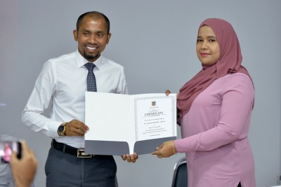 އެވިޑް ކޮލެޖްގެ ޑެޕިއުޓީ ވައިސް ރެކްޓާއަކަށް ޑރ. ސުނީނާ އައްޔަންކޮށްފި