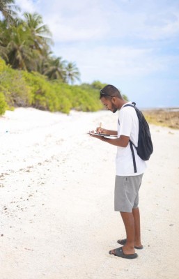 "ޓާޓަލް ބޯއި" ގާދޫގެ ވެލާތަކުގެ ހިމާޔަތުގައި