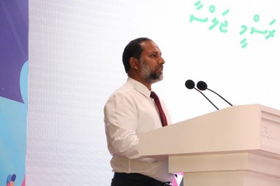 ހަރުކަށި ފިކުރާއި ލާދީނީ ފިކުރުން ސަލާމަތްވެގެން ނޫނީ ހަމަޖެހުމެއް ނެތް: އިމްރާން