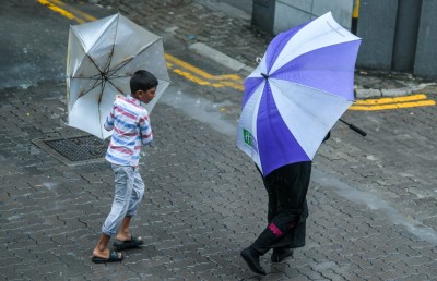 މޫސުން ގޯސްވެ ގިނަ އަތޮޅުތައް ވައިޓް އެލާޓުގައި