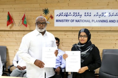 217 މިލިއަނަށް ހަ ރަށެއްގެ ބަނދަރުގެ މަސައްކަތް ހަވާލުކޮށްފި