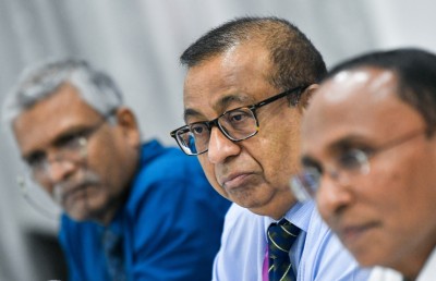 އީސީ އޮތީ ގުޑައިފައި: އިންތިހާބަށް އިތުބާރު ދެމެހެއްޓޭނެތަ؟