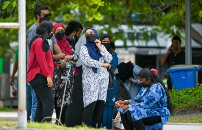 އާބާދީގެ 46 ޕަސެންޓް މީހުން އުމުރުގެ ކޮންމެވެސް ހިސާބެއްގައި ހިޖުރަކޮށްފައިވޭ