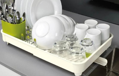 ޖާގަ ނުގެއްލޭ، ތަރުތީބުކަން ގެނެސްދޭ ރީތި ޑިޝް ރެކެއް