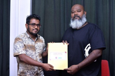 އިއްލެއްގެ ފިލްމު ނީނާގެ އޮންލައިން މީޑިއާ ޕާޓްނަރަކަށް ސަން