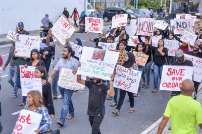 ދަރިފުޅަށް ޖިންސީ ގޯނާކޮށް އިންޒާރުދިން މީހާގެ މައްސަލަ ބަލަނީ
