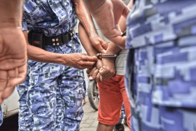 ފަސްއަހަރުގެ ކުއްޖާއަށް ޖިންސީ ގޯނާކޮށްގެން މީހަކު ހައްޔަރުކޮށްފި