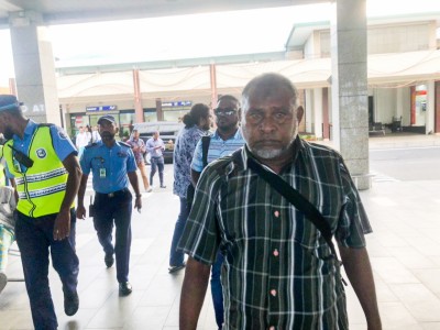 ކުޑަކުއްޖާގެ ކާފަ މިސްކިތު މުދިމު ކަމުން ސަސްޕެންޑްކޮށްފި