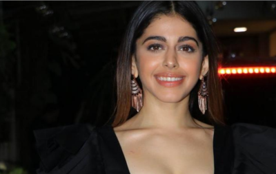 "ސްޓޫޑެންޓް އޮފް ދަ އިޔާ 3"ގައި އަލައިއާ