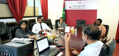 ބްރޯޑްކޮމްގެ ނިންމުންތައް ރިވިއުކުރެވޭގޮތް ހަދައިފި