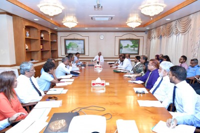 ކޮރޯނާ ވައިރަސްއަށް ފިޔަވަޅުތައް ވަރުގަދަކުރަން ރައީސް އެދިވަޑައިގެންފި