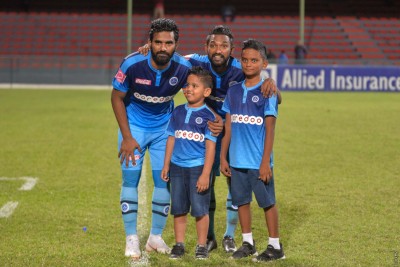 ހުރިހާ ކުދީން ވެސް މޮޅު ވީ!