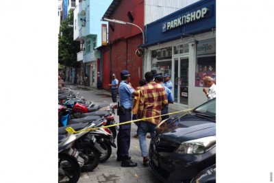 މާލޭގައި އިންޑިއާ ދެމީހަކު މާރާމާރީ ހިންގާ ޒަހަމްވެއްޖެ!