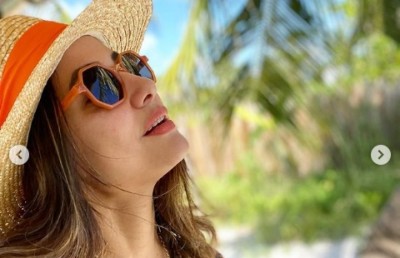 ހީނާ ޚާން މި ފަހަރު ފުރަވެރީގައި