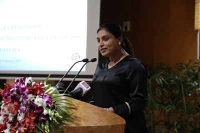 ސްޓެމް ވަޒީފާތަކުގައި އަންހެނުންގެ ދައުރު އިތުރުކުރަން ގޮންޖެހުން އެބަހުރި: މިނިސްޓަރު