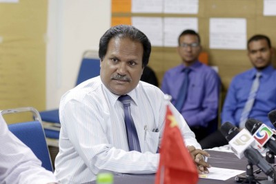 ސީއެސްސީގެ ރައީސްއާ އެކު ހަތަރު މެންބަރަކު ވަކިކުރަން ކޮމިޓީއިން ނިންމައިފި