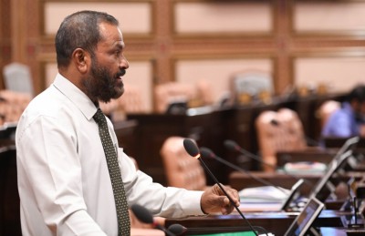އާމިރު ފުލުހުންގެ ބެލުމުގެ ދަށަށް ގެންދިޔައީ ސައިކަލު މަޑުނުކޮށް، އަމުރަށް ނުކިޔަމަންތެރިވުމުން