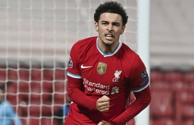 ލިވަޕޫލް އަނެއް ބުރަށް، ބަޔާންގެ ރެކޯޑް ނިމުމަކަށް