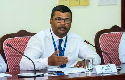 ވައްކަން ކުރީ ލިޔުންތައް ފޯޖުކޮށްގެން: ޝާހިދު