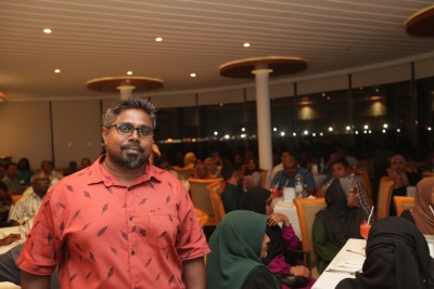 އައްޑޫ، ހުޅުދޫއަށް ސީނު: މިނިވަން، ތައުލީމީ، ތަޖުރިބާގައި އެއްވަނަ!