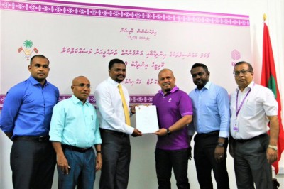 އަނަސްގެ މޭޔަރުކަމުގެ ފޯމު އިލެކްޝަނަށް ހުށަހަޅައިފި