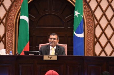 ވަޒީފާޔާ ބެހޭ ބިލް ފާސްކުރާނީ ހެޔޮ ބަދަލުތަކާ އެކު: މަޖިލިސް ރައީސް