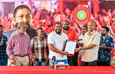 ޝިހާބާއި ނާޒިމް ޖޭޕީ އަށް ސޮއިކުރައްވައިފި