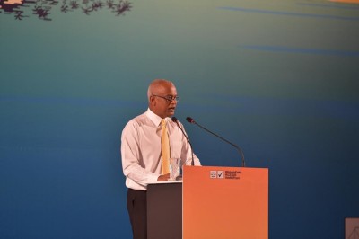 މާލެ-ރާއްޖެތެރޭގެ ތަފާތު، ބަހުސަކަށް ހެދުން ރަނގަޅެއް ނޫން: ރައީސް