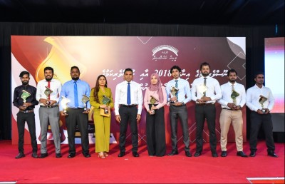 ނޫސްވެރިކަމުގެ އިނާމު ދިނުމުގެ ހަފްލާ މިރޭ
