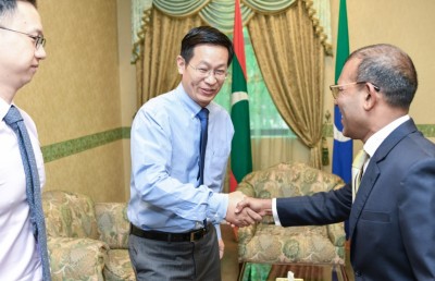 ޗައިނާ ލޯނާ ބެހޭ ގޮތުން ނަަޝީދު ދެއްކެވި ވާހަކަ ސަފީރު ދޮގުކުރައްވައިފި