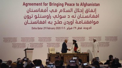 އެމެރިކާ އާއި ތޯލިބާނުން ސުލްހައިގެ ތާރީހީ އެއްބަސްވުމެއްގައި ސޮއިކޮށްފި