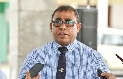 ޑރ. މައުސޫމް ޖުމްހޫރީ ޕާޓީން ވަކިވެވަޑައިގެންފި