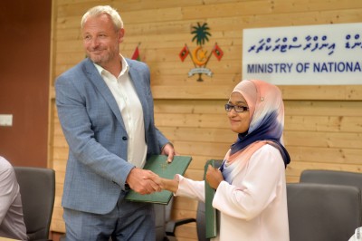 ތިލަފުށި ބްރިޖުގެ ސާވޭ 15 މިލިއަން ޑޮލަރަށް ނެދަލެންޑްސް ކުންފުންޏަކަށް