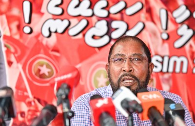 މަހްމޫދު ޝައުގީ ޖޭޕީއަށް ސޮއިކުރައްވައިފި