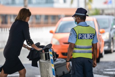 މާދަމާ ރެއިން ފެށިގެން އިޓަލީން ފަތުރުވެރިން އައުން މެދުކަނޑާލަނީ