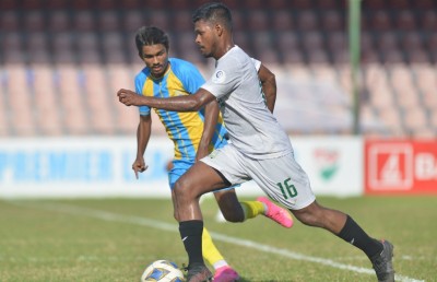 ހުމުގެ ރޯގާއަކާ ހެދި މެޗު ދޫކޮށްލުން، ދިވެހި ފުޓްބޯޅަ ވީރާނާވެފައިވާ މަންޒަރެއް