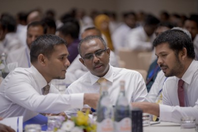 މެމްބަރުންގެ މުސާރައިން 20 ޕަސަންޓު އުނިކޮށްދޭން އެމްޑީޕީން އެދެއްޖެ