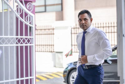 މަސްތުގެ ހާލަތުގައި ހުރި މީހަކު ނައިބު ރައީސްގެ ކާރުކޮޅަށް ގެއްލުންދީފި