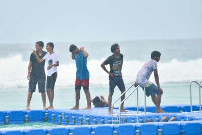 ރާއްޖޭގައި 16 އަހަރުން ދަށުގެ ކުދިންނަށް ސޯޝަލް މީޑިއާ މަނާކުރަން ގޮވާލާ ޕެޓިޝަނެއް މަޖިލީހަށް